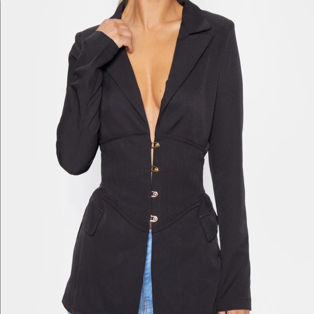 PrettyLittleThing Blazer Tag attached